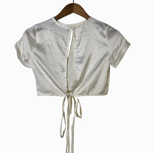 Lioness Tongue Tied Crop Top White Sheen Short Sleeve Small - Picture 5 of 8